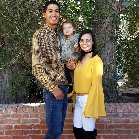 Meet your Posher, Kasmira - Picture 1 of 1